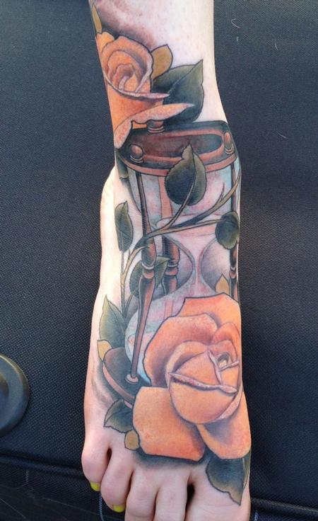 Tim Mcevoy - realistic color rose with hour glass tattoo, Tim McEvoy Art Junkies Tattoos